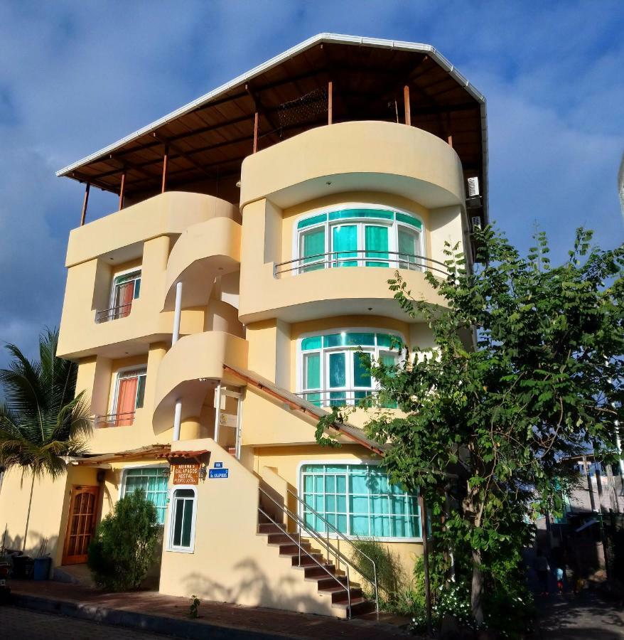 Ariana'S Galapagos Hostal ปูแอร์โตอาโยรา ภายนอก รูปภาพ